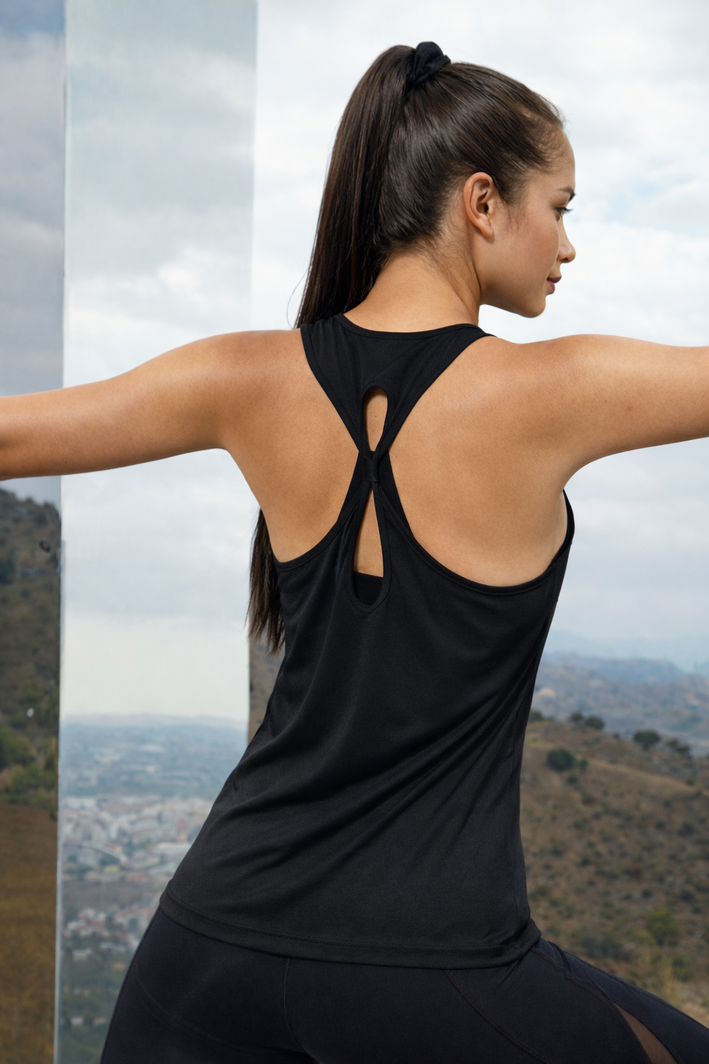 Women's - RYZE Yoga Knot Vest